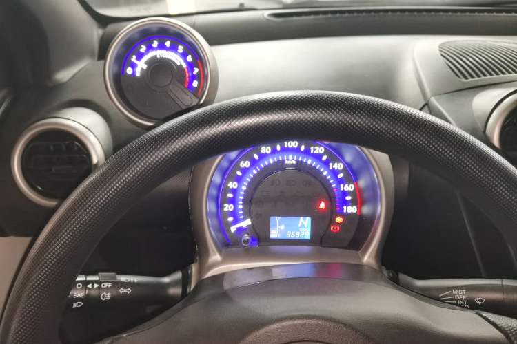 Used BYD F0 2015 1.0L AMT Joyful Cool Model
