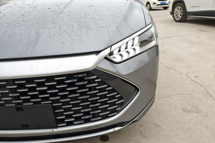 Used BYD Qin PLUS 2023 Champion Edition DM-i 120KM Beyond Model