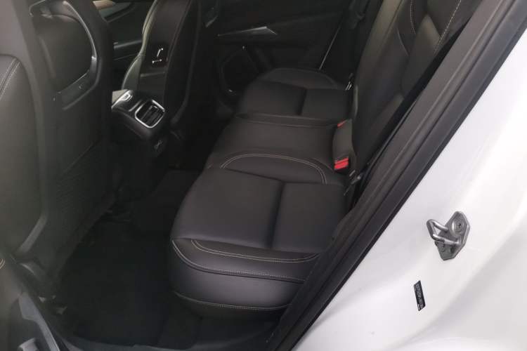 Used Lynk & Co 01 2019 2.0T Two-Wheel-Drive Pro Version China VI Standard
