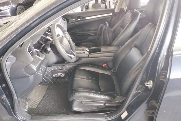 Used Honda Civic 2019 220TURBO CVT Dynamic Edition China VI Emission Standard