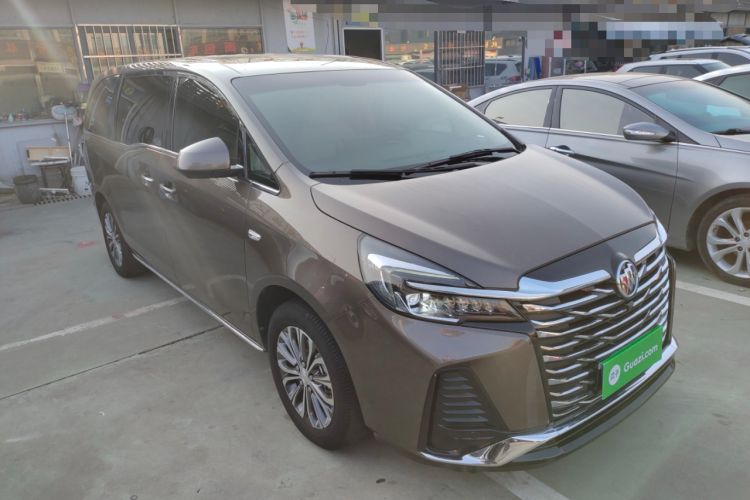 Used Buick GL8 2023 Facelifted Land Cruiser Executive Luxury Version