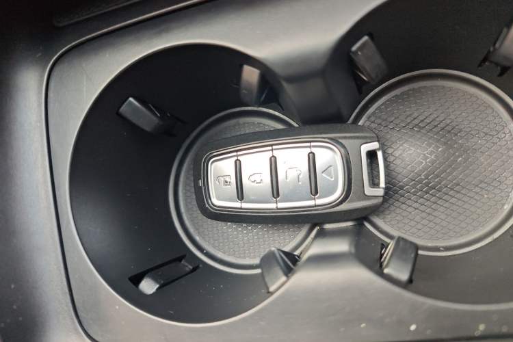 Used BYD Qin PLUS 2024 HONOR Edition DM-i 55KM Leading Model
