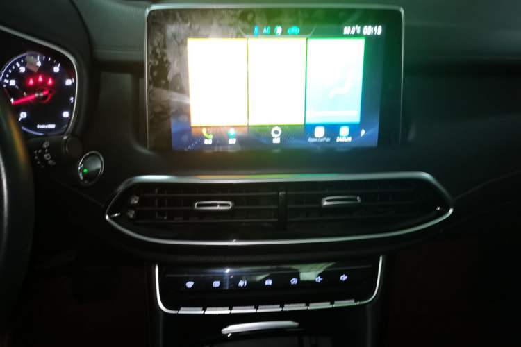 Used MG HS 2019 20T Automatic Two-Wheel Drive Luxury Edition China VI Standard
