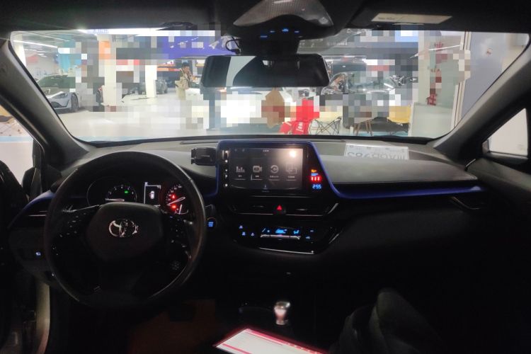 Used Toyota IZOA 2020 2.0L Yichi Version