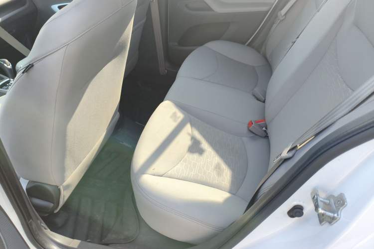 Used Chevrolet Sail 2015 Sail 3 1.5L AMT Happiness Sunroof Edition