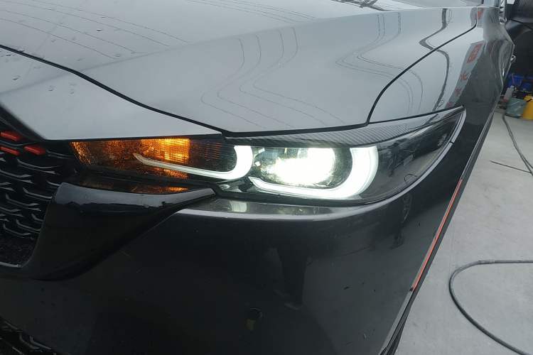 Used Mazda CX-5 2022 2.5L Automatic Two-Wheel Drive ZhiZun Version
