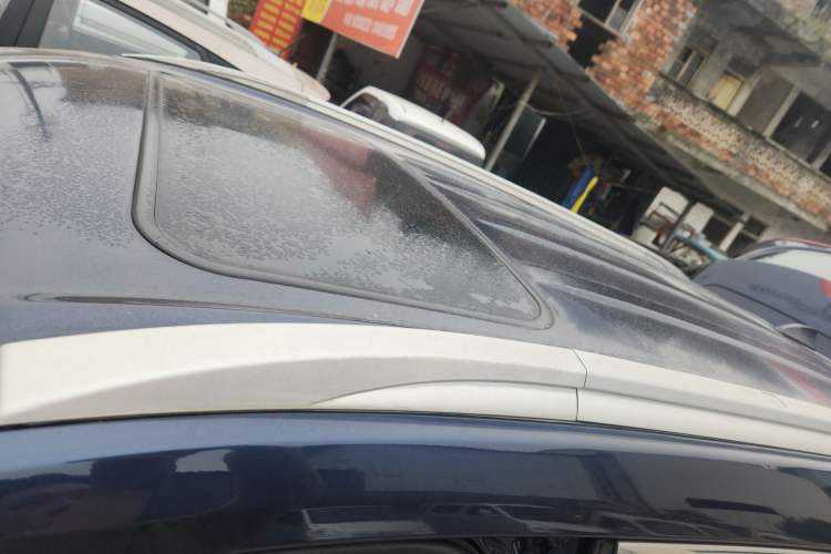 Used Dongfeng Fengon 580 2016 1.5T Manual Luxury Version
