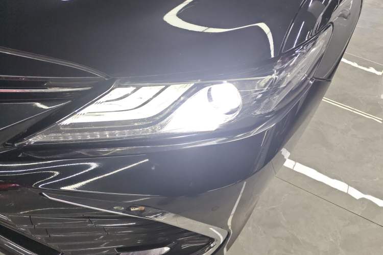 Used Toyota Camry 2021 2.5G Luxury Edition
