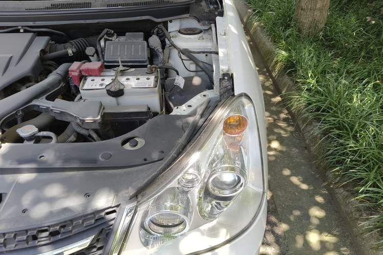 Used Dongfeng Aeolus A60 2014 1.6L Automatic Luxury Model
