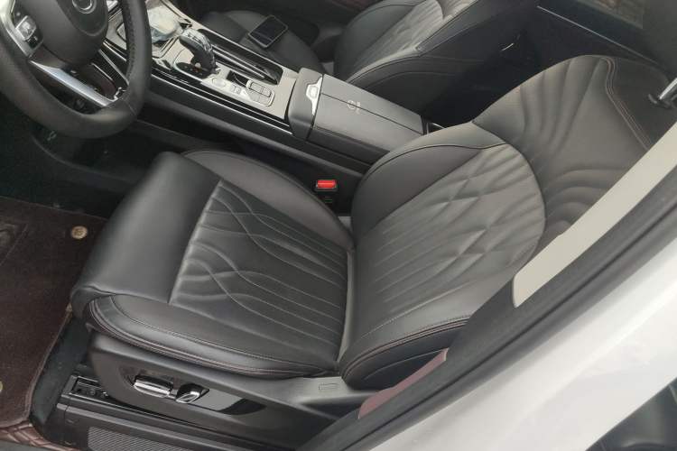 Used GAC Trumpchi M8 2024 Master Series 400T Prestige Edition
