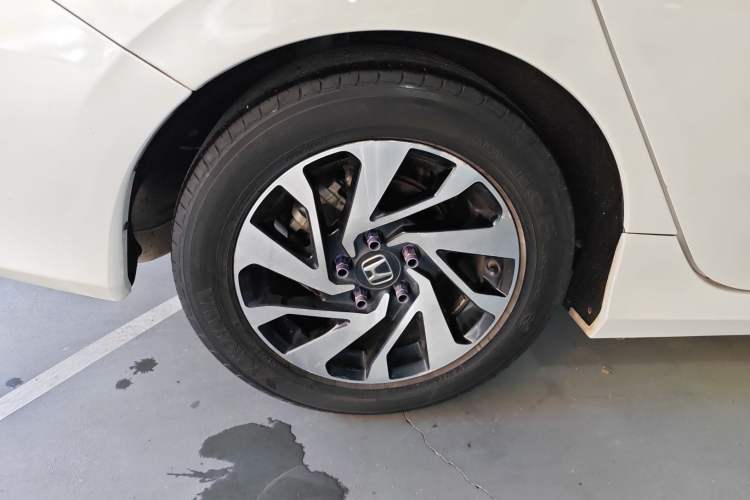 Used Honda Civic 2016 220TURBO CVT Luxury Edition
