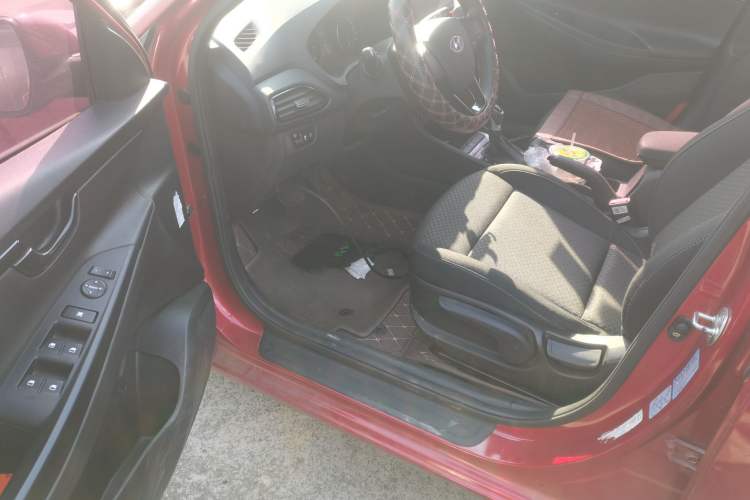 Used Hyundai Celesta 2018 1.6L Automatic GL Enjoyment Edition China VI compliant
