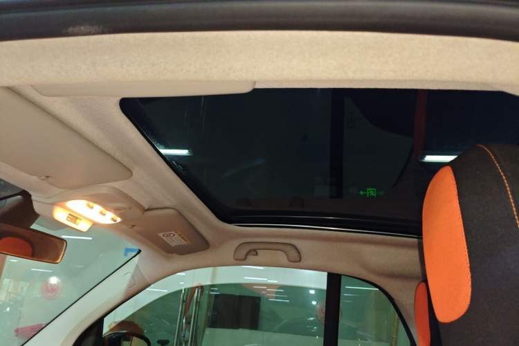 Used  fortwo 2015 1.0L 52 kW Hardtop Passion Edition
