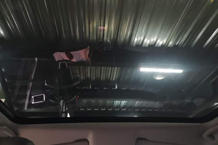 Used Land Rover Discovery Sport 2018 240 PS SE Version
