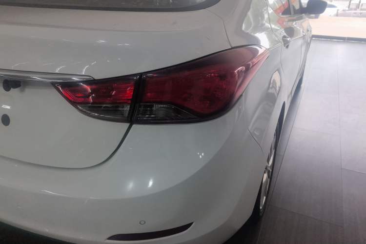 Used Hyundai Elantra 2016 1.6L Automatic Smart Version