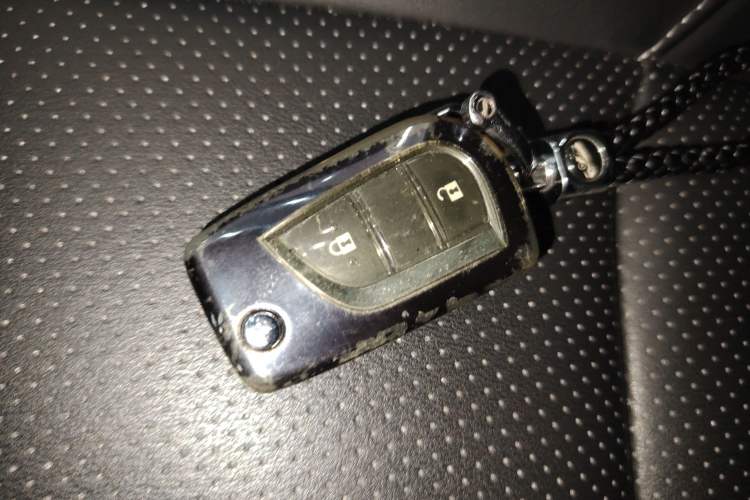 Used Toyota Wildlander 2024 2.0L CVT Two-Wheel Drive Leading Edition