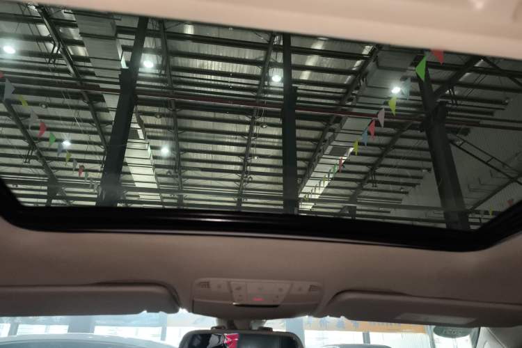 Used Mercedes-Benz C-Class 2015 C 180 L