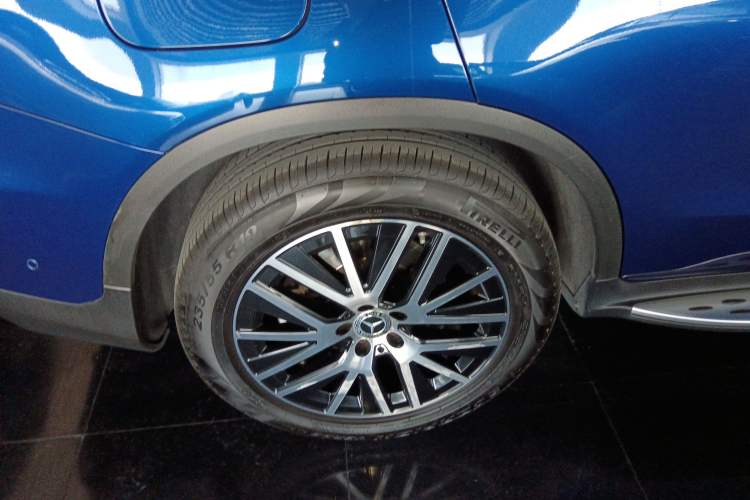 Used Mercedes-Benz GLC Coupe 2020 GLC 300 4MATIC Coupe SUV
