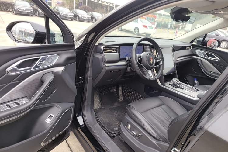 Used Hongqi HS7 PHEV 2024 2.0T PHEV Four-Wheel Drive Flagship Edition 6 Seats
