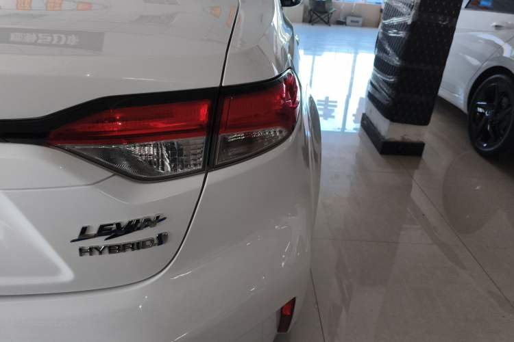 Used Toyota Levin 2021 Dual-Engine 1.8H E-CVT Luxury Edition
