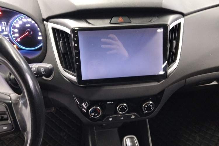 Used Hyundai ix25 2017 1.6L Automatic Smart Version
