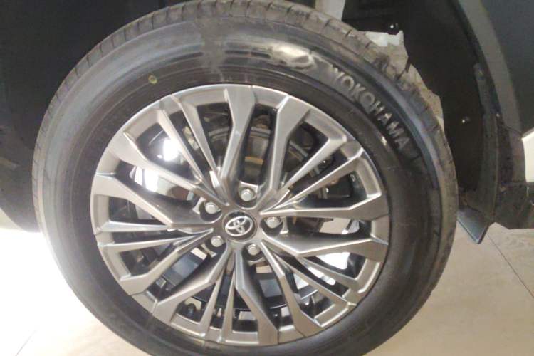 Used Toyota Wildlander 2023 2.0L CVT Four-Wheel Drive Luxury PLUS Edition
