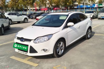 Used Ford Focus 2012 Sedan 1.6L Manual Fashion Edition