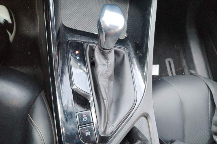 Used Roewe i5 2021 Revised Version 1.5L CVT Diamond Edition