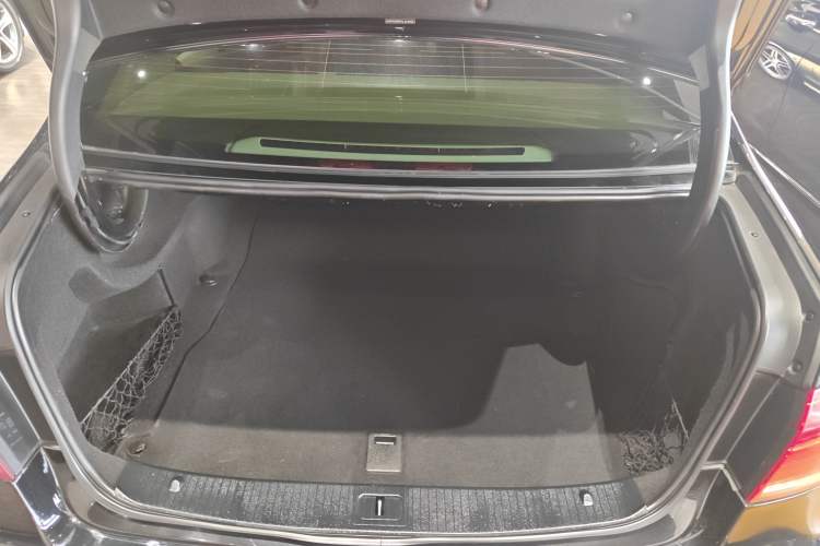 Used Mercedes-Benz E-Class 2015 Revised E 260 L Sporty and Stylish Edition
