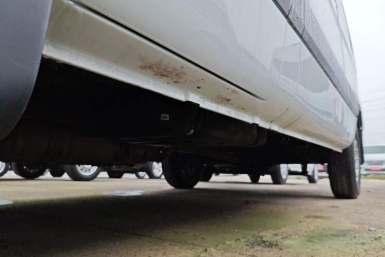 Used  Sunray 2023 2.0T 5-Series Express Version 6/7 Seats HFC4DB3-2E4
