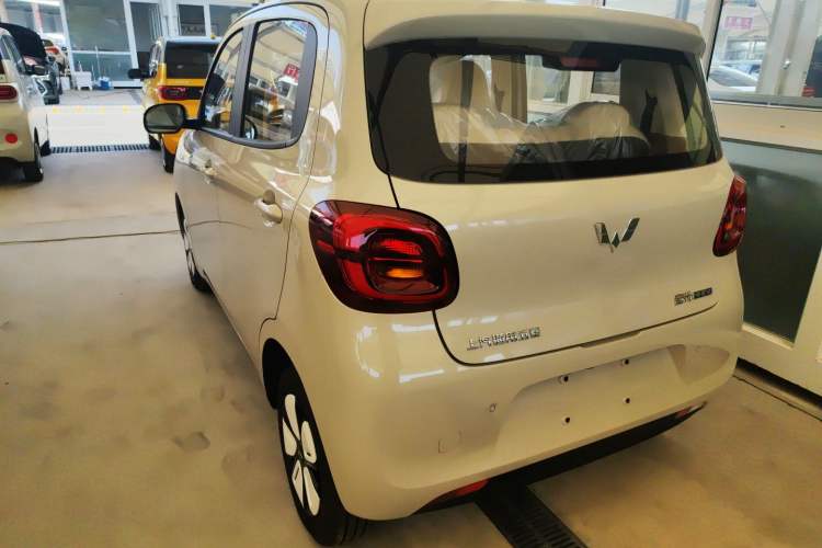 Used Wuling Hongguang MINIEV 2025 Four-Door Version Advanced Edition