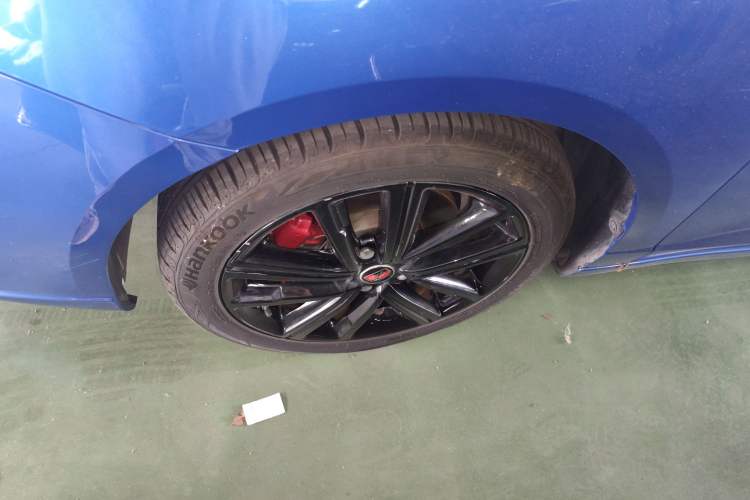 Used Roewe i5 2019 GL 20T Automatic 4G Connected & Ultra-Cool Play Edition
