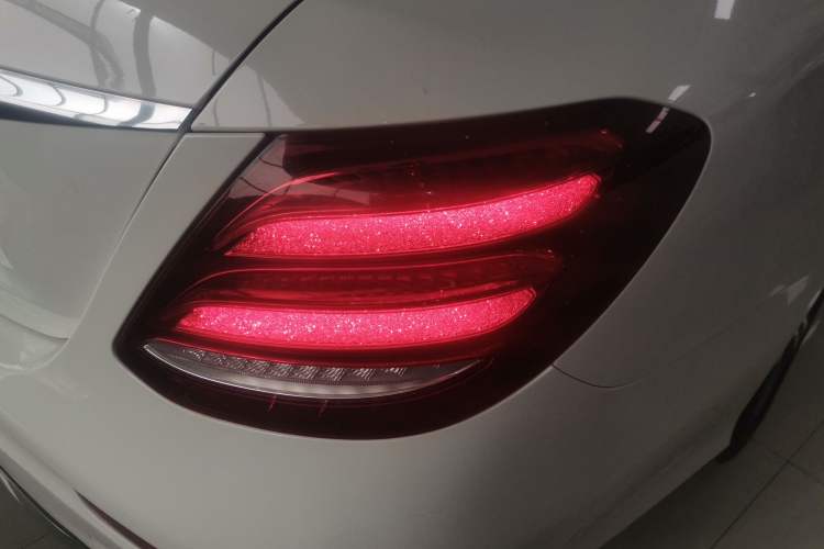 Used Mercedes-Benz E-Class 2016 E 200 L Sport Edition
