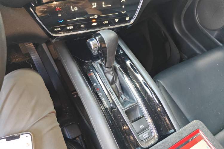 Used Honda Vezel 2019 220 TURBO CVT Elite Edition China VI