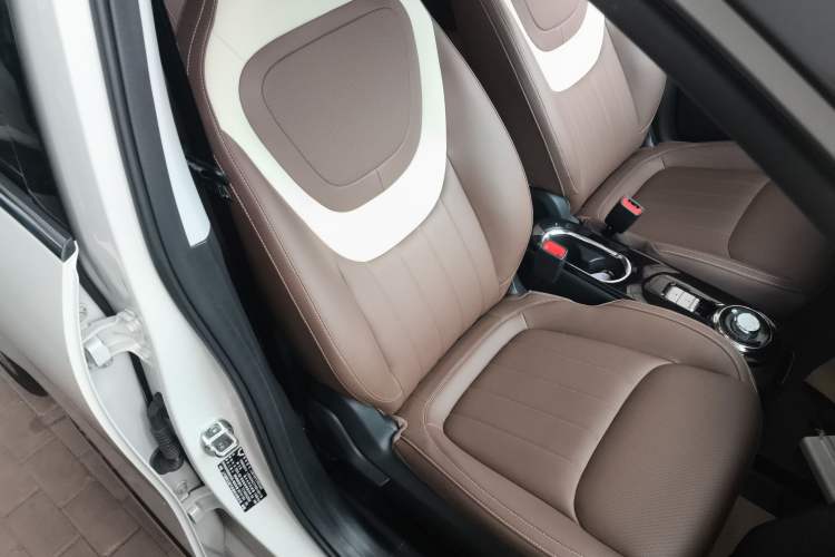 Used Wuling Bingo 2024 333 km Lingxi Connected Version
