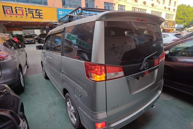 Used Dongfeng Shuaike 2012 2.0L Automatic Flagship 7-Seater
