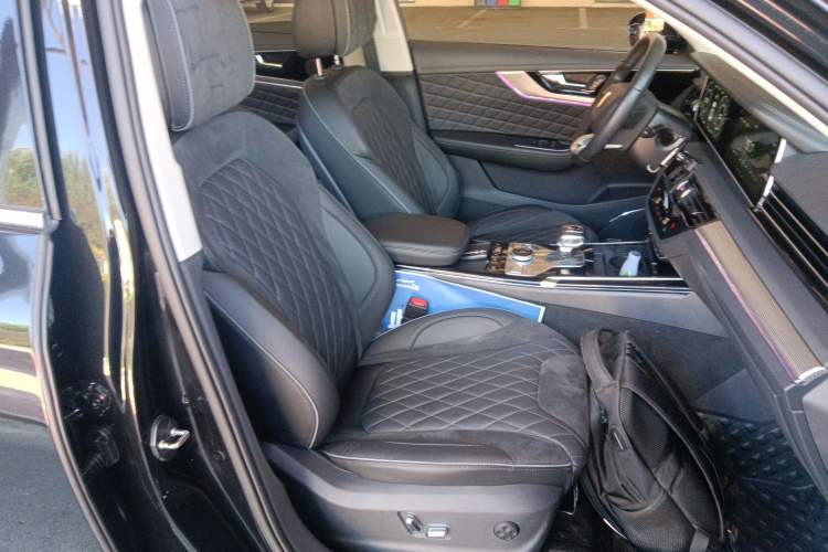 Used Hongqi HS5 2019 2.0T Smart Connect Flagship Edition
