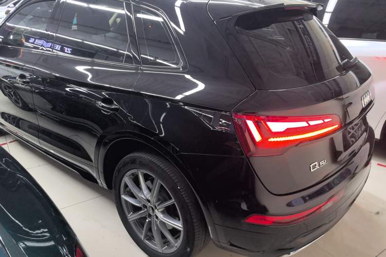 Used Audi Q5L 2023 40T Luxury Dynamic Model
