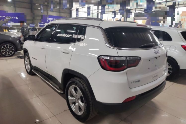 Used  Compass 2019 220T Automatic Enjoyment Version
