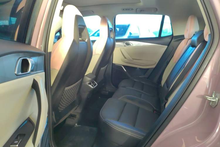 Used Lynk & Co 06 2023 Remix 1.5T Shero
