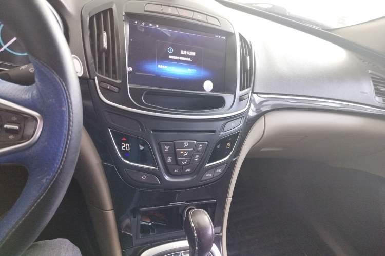 Used Buick Regal 2015 2.0L Elite Fashion Edition
