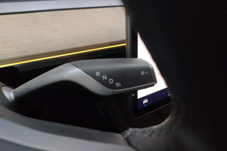 Used Tesla Model Y 2021 Standard Range Rear-Wheel Drive Version