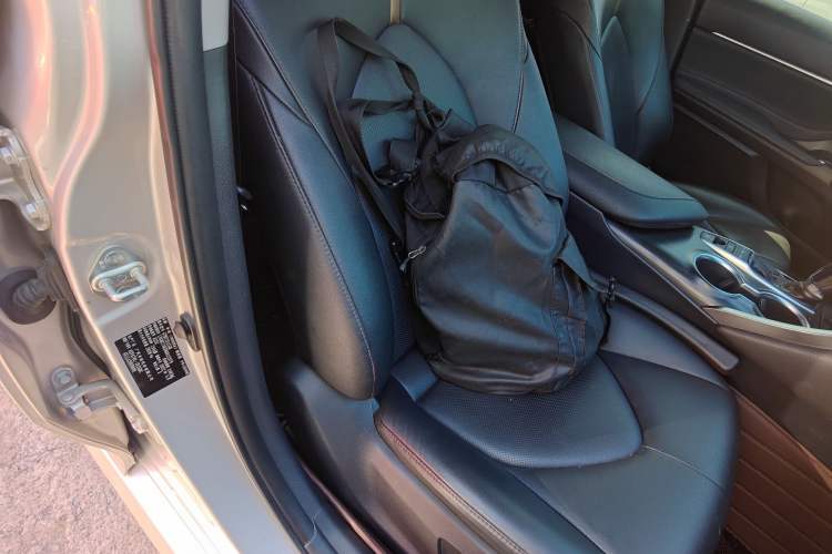 Used Toyota Camry 2021 2.5G Luxury Edition
