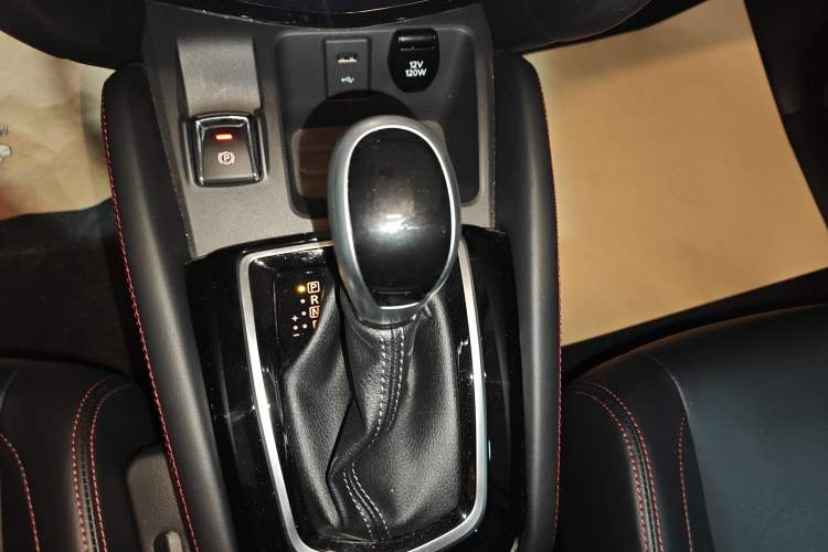 Used Nissan Qashqai 2023 Classic 2.0L CVT XV Comfort Edition