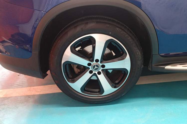 Used Mercedes-Benz GLC Coupe 2017 GLC 200 4MATIC Coupe SUV