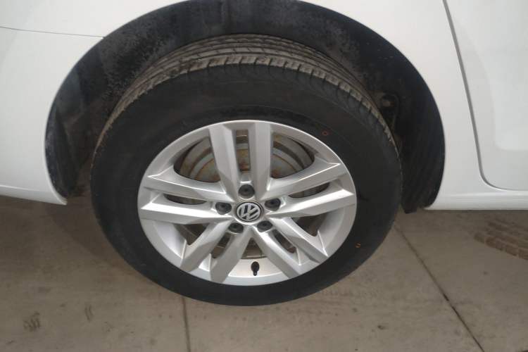 Used Volkswagen Jetta 2019 Dream Edition 1.5L Automatic Fashionable Version
