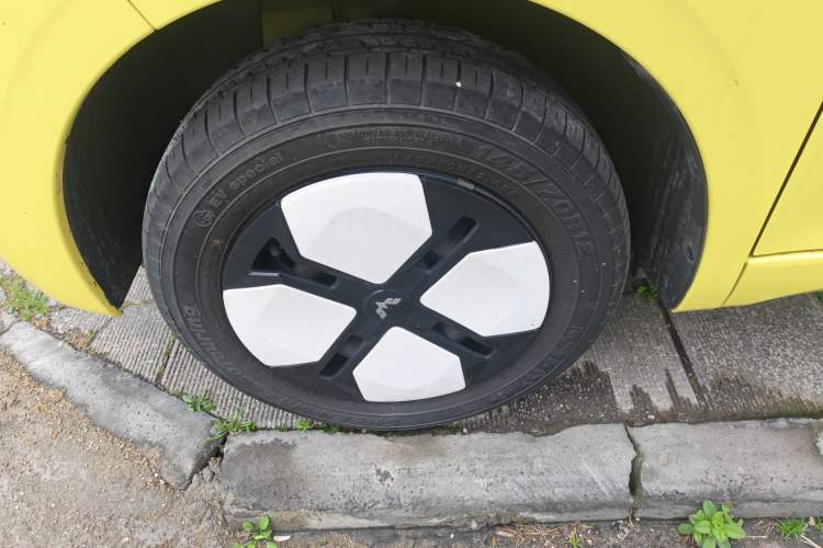 Used Wuling Hongguang MINIEV 2024 3rd Generation 215km Advanced Version