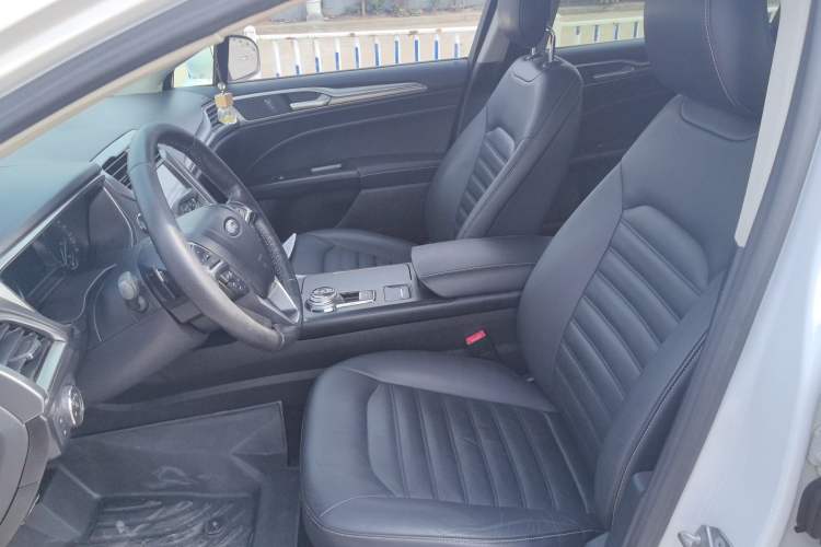 Used Ford Mondeo 2017 EcoBoost 180 Stylish Model
