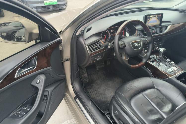 Used Audi A6L 2014 30 FSI Comfort Model
