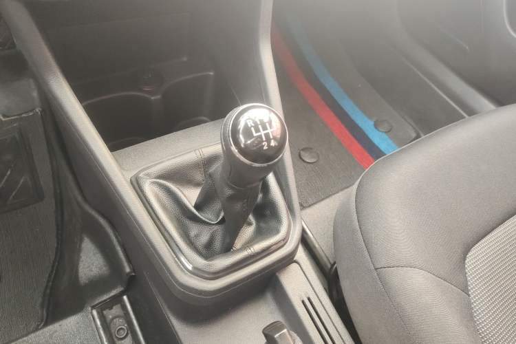 Used Volkswagen Jetta 2017 1.4L Manual Fashion Edition